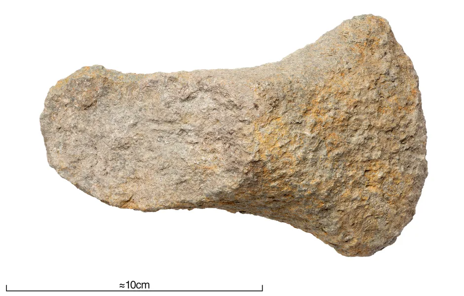 Double-edged axe stone preform